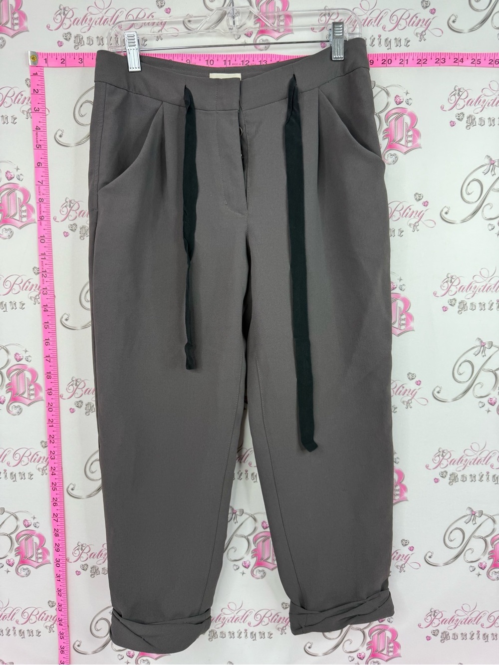 Wilfred pants capri grey Taupe Pleated Drawstring Joggers with Black Ties